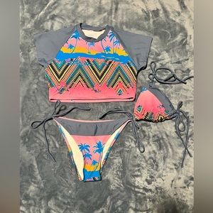 3-piece bathing suit bikini set